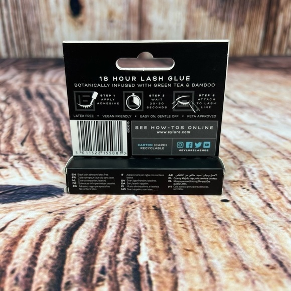 ARDELL Naked Lashes 421 (4 Pairs) and Eylure 18 Hour Lash Glue Black Finish New - Picture 8 of 14